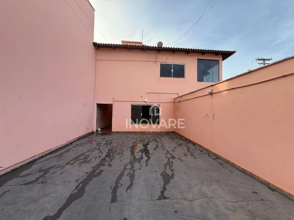Imagem Casa com 3 dormitórios à venda, 295 m² por R$ 2.000.000,00 - Alto da Boa Vista - Itumbiara/GO