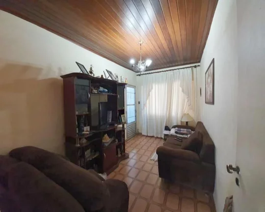 Imagem CASA TÉRREA- 2 DORMITORIOS COM 2 VAGAS (A 10 minutos da USP)