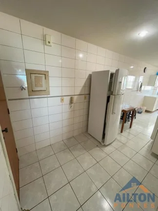 Imagem Apartamento Com 03 Quartos Frente p/ Mar à Venda na Praia do Morro - Guarapari/ES