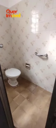 Imagem Imóvel à venda no bairro Independência em Ribeirão Preto-SP: Casa com 3 quartos, 1 suíte, 2 salas, 2 banheiros, 2 vagas e 172m²! Confira na Quer Imóvel Negócios Imobiliários!