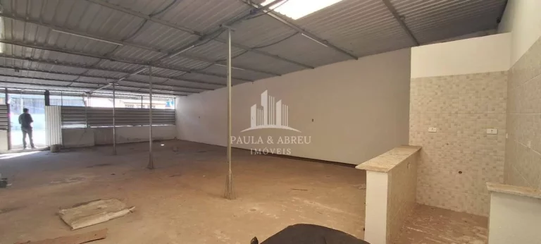 Imagem Vende Galpão 377m² Construído e 313m² terreno, Escritura, Habite-se, Trifásico, 3 Banheiros, 1 Sala, na Vila Independência, Mauá-SP