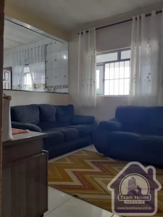 Imagem Casa com salão comercial a venda no Pq. Umuarama em Suzano