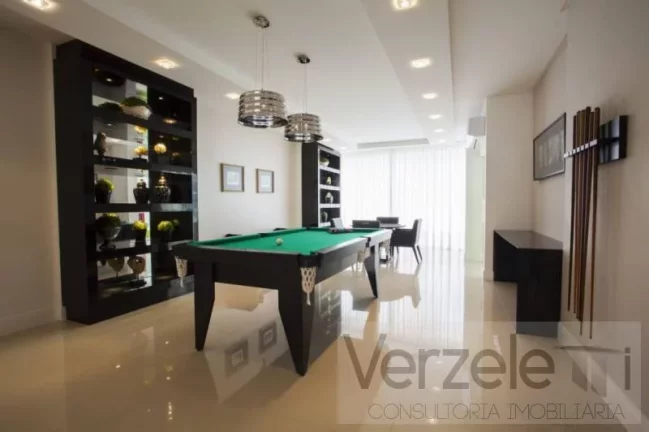 Imagem Apartamento 3 dormitórios para Venda em Balneário Camboriú / SC no bairro Centro