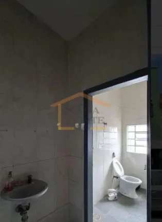 Imagem GalpÃ£o comercial com 600mÂ² de Ã¡rea construÃ­da, pÃ©-direito de 6,5 metros.

Excelente localizaÃ§Ã...