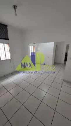 Imagem Sala Comercial para Locação na Vila Esperança, São Paulo-SP: 1 Sala, 1 Banheiro, 30m², Próximo ao Metrô e à Av. Amador Bueno da Veiga.