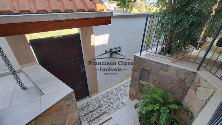 Imagem Casa à venda no bairro Belveder Clube dos 500 - Guaratinguetá/SP