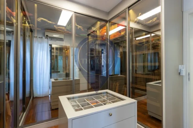 Imagem Imperdível apartamento de luxo com 4 suítes e 4 vagas no Bosque da Saúde, São Paulo-SP!