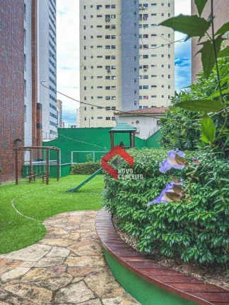 Imagem Apartamento com 2 dormitórios à venda, 74 m² por R$ 599.000 - Meireles - Fortaleza/CE