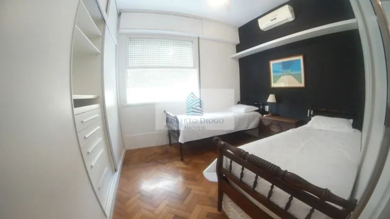 Imagem Apartamento à venda em Botafogo, Rio de Janeiro - 3 quartos, 1 suíte, 1 sala, 3 banheiros, 1 vaga de garagem - 120m²
