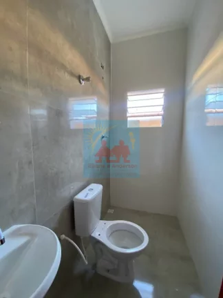 Imagem Casa na Praia de Mongaguá com churrasqueira, 239.900,00