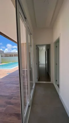 Imagem Casa no Condominio Dhama com 4 suítes sendo 1 suíte master e área construída de 635 metros quadrados