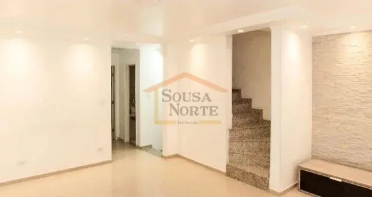 Imagem Casa em condomínio com 157 m² de área construída, distribuída em sala para dois ambientes, cozi...