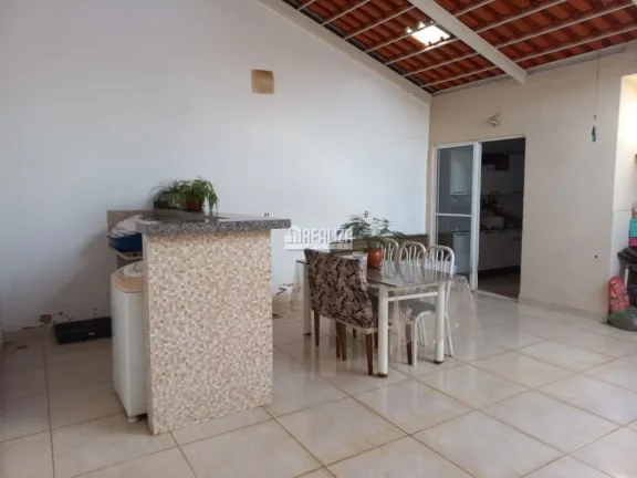 Imagem Casa à venda no Condomínio Terra Nova, no Recreio dos Bandeirantes, Uberaba