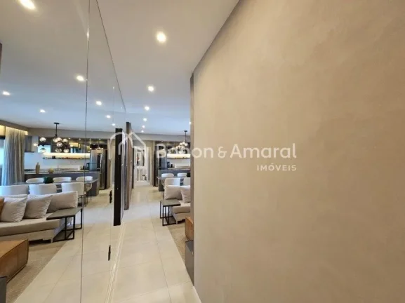 Imagem Venha conhecer este deslumbrante apartamento localizado no coração do Taquaral, onde luxo, confort...
