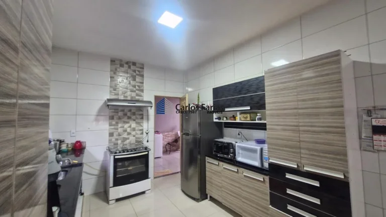 Imagem Casa para Venda em Cidade Ocidental, Centro, 2 dormitórios, 1 suíte, 2 banheiros, 2 vagas
