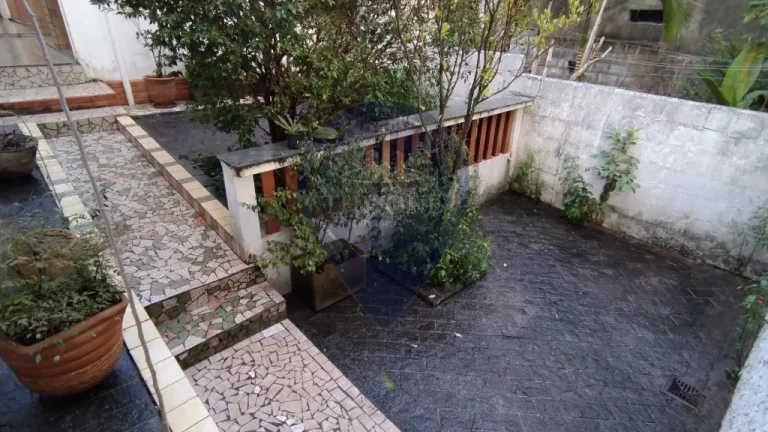 Imagem Imóvel Espaçoso na Penha de França: Casa com 3 Quartos, 2 Salas e 2 Vagas de Garagem em São Paulo-SP!