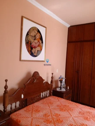 Imagem Excelente casa à venda em Contagem, localizada no bairro Parque Turistas. Possui 180m² de área to...