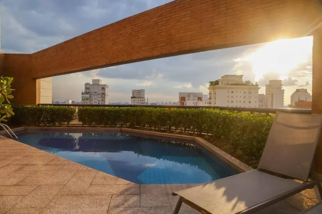 Imagem Flat disponível para venda no Hotel Hampton Park, com 31m², 1 dormitório e 1 vaga