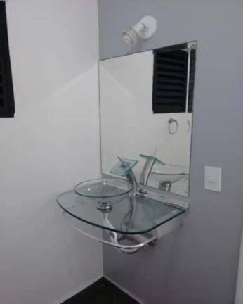 Imagem Apartamento à venda no Guarujá na Praia das Pitangueiras.