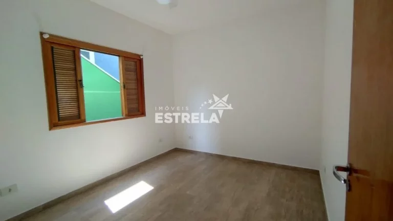 Imagem Casa de Condomínio com 06 Dorms à Venda