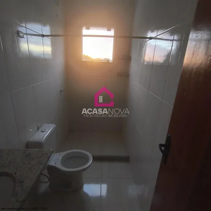 Imagem Casa para Venda em Araruama, Rio do Limão, 2 dormitórios, 1 suíte, 2 banheiros, 1 vaga