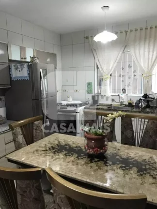 Sobrado para Venda em Carapicuíba / SP no bairro Jardim Popular