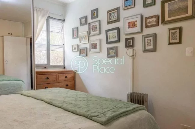 Imagem Ótimo apartamento em Moema Pássaros - 110m² - Living com varanda - Sala de jantar - 03 dormitóri...