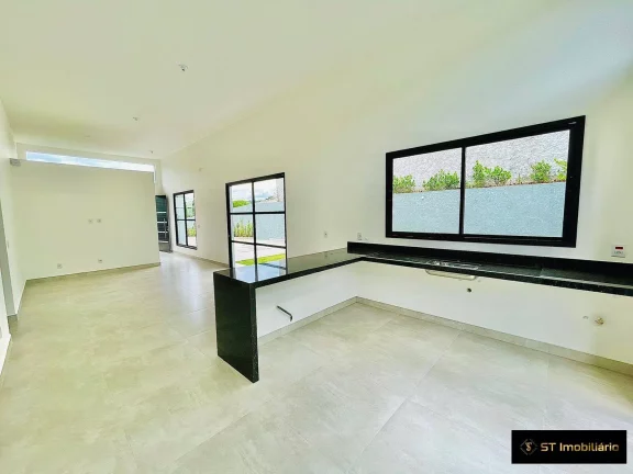 Imagem Casa com 3 dormitórios para Locação em Atibaia - Jardim Estância Brasil!