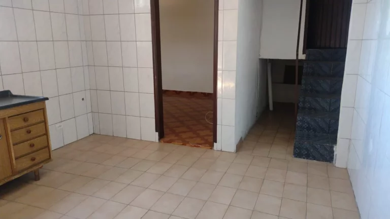 Imagem CASA TERREA COM EDICULA E TARRAÇO RENDA EXTRA