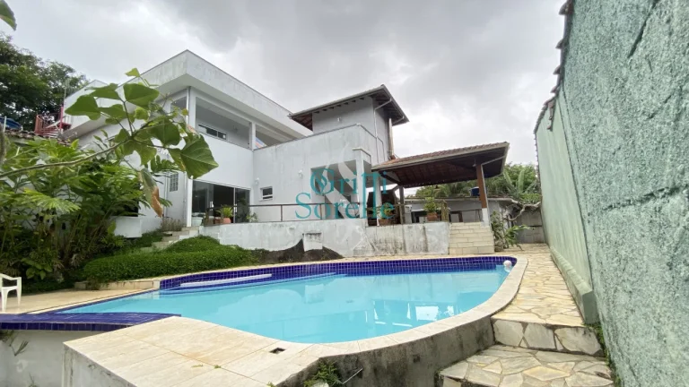 Imagem Casa/Sobrado à Venda em Tenório - Ubatuba/SP.