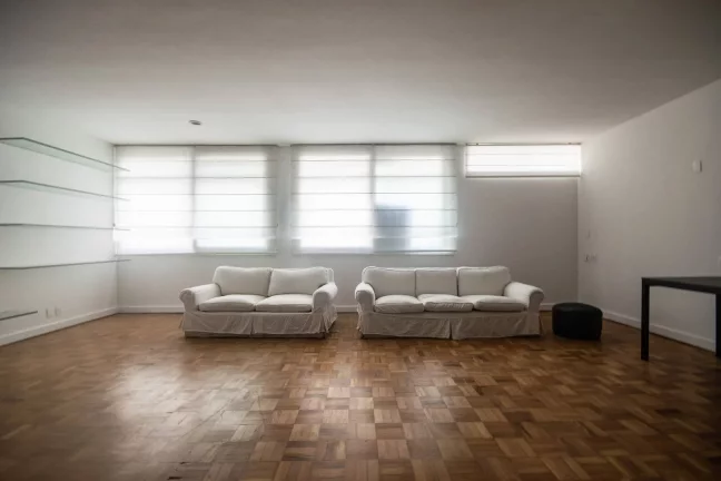 Imagem Apartamento em Jardim Paulista - Edifício Paulistano 180m²