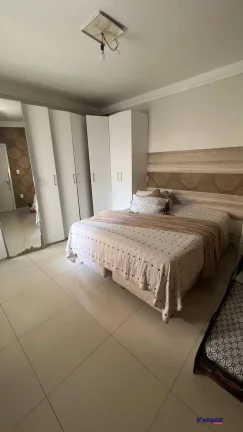 Imagem VENDO CASA 2 DORMITORIOS SENDO UMA SUITE NO CONDOMINIO QUINTAS DO SOL VILLE