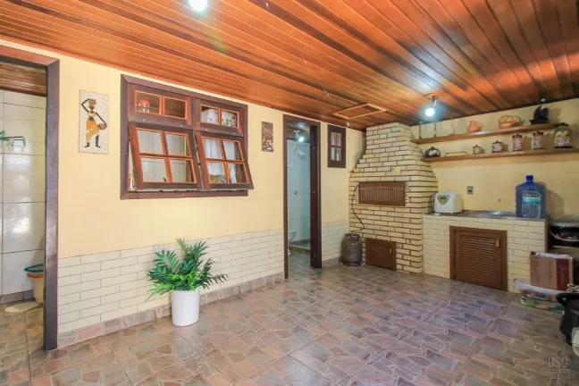Imagem Casa à venda no bairro Cavalhada - Porto Alegre/RS