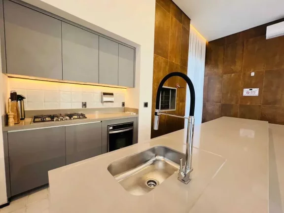 Imagem Apartamento com 3 suítes e 3 vagas de garagem em Balneário Camboriú/Sc