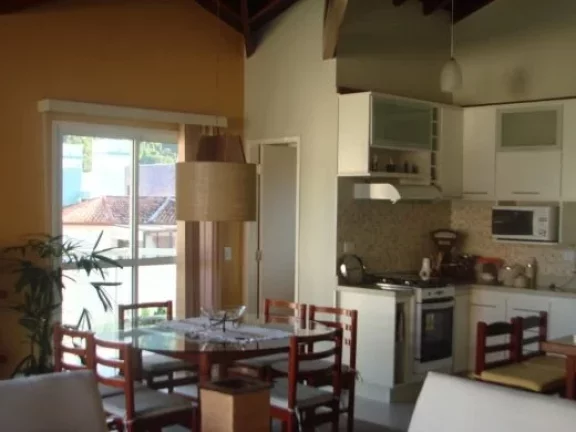 Imagem Cobertura Duplex de Luxo à Venda em Ubatuba-SP, 3 Quartos, 3 Suítes, 150m² na Praia Grande!