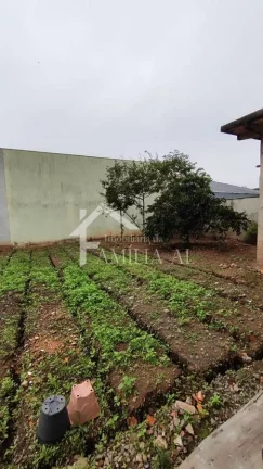 Imagem Casa Averbada com Amplo Terreno de Esquina com 574,03 m²