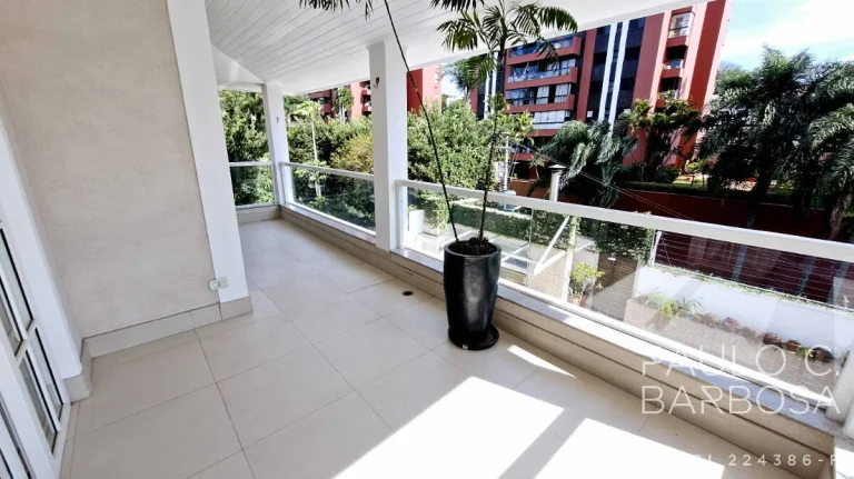Imagem Jd. Leonor Venda - 4 Suítes - 4 Vagas - 300m²- ao lado do Sto. Américo