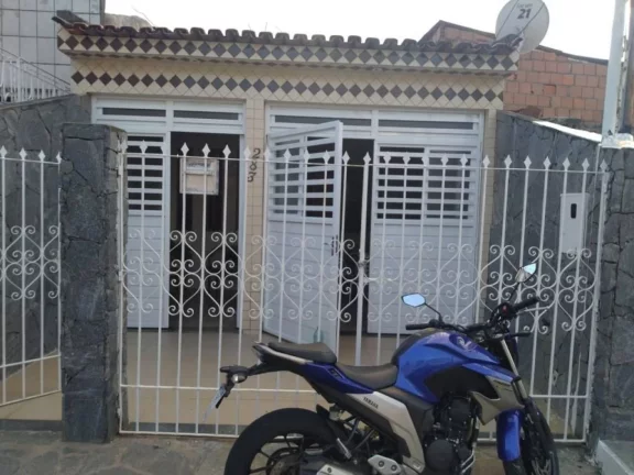Imagem Casa no Getulio Vargas | 2 Quartos, Área de Lazer | 110m² | 1 Vaga de Garagem