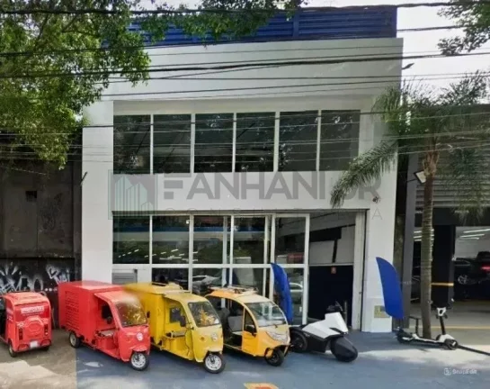 Imagem Imperdível: Casa Comercial à Venda em Pinheiros, São Paulo-SP - 8 salas, 4 banheiros, 4 vagas de garagem, 966 m² de área.