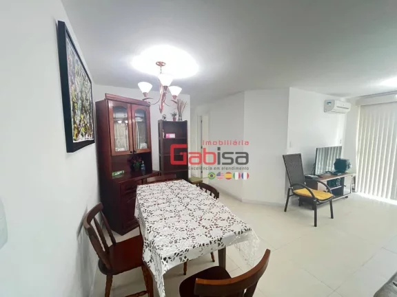 Imagem Apartamento com 3 dormitórios à venda, 120 m² por R$ 860.000,00 - Centro - Cabo Frio/RJ