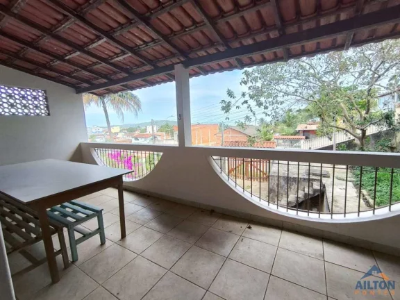 Imagem Casa Ampla com 3 Quartos à Venda em Praia de Santa Mônica - Guarapari/ES