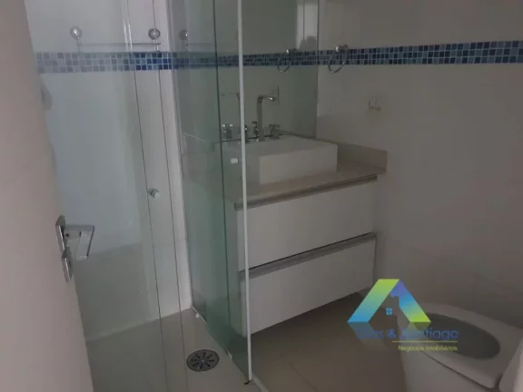 Imagem Apartamento com 4 Quartos e 5 banheiros , 228 m²