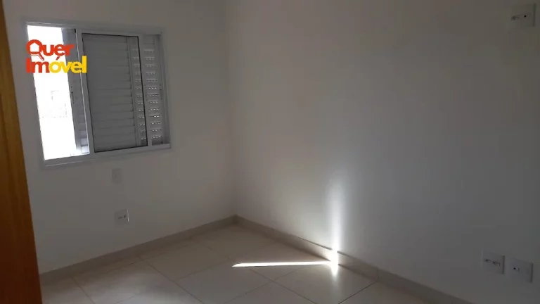 Imagem Apartamento à venda no Campos Elíseos, Edifício Sevilha: 3 quartos, 1 suíte, sala, 2 banheiros, 2 vagas - 93m². Quer Imóvel Negócios Imobiliários.