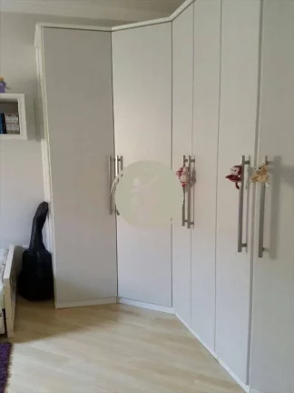 Imagem MEIA QUADRA DA PRAIA
