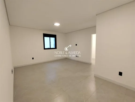 Imagem Novo, à 50 metros da orla.