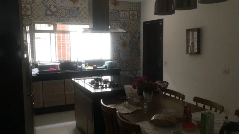 Imagem Sobrado para Venda por R$1.050.000,00 com 300m², 5 dormitórios, 1 suite e 3 vagas - Jardim helena , São paulo / SP - Cód. 12704