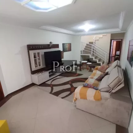 Sobrado com 3 Quartos para Alugar, 128 m² em Jardim - Santo André