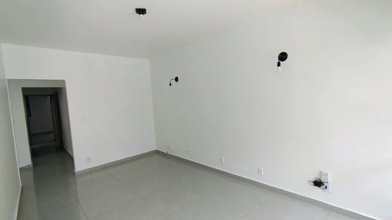 Imagem Casa Comercial para Locação em Sorocaba-SP, Jardim Paulistano: 2 Quartos, 2 Salas, 3 Banheiros, 2 Vagas de Garagem, 150m².