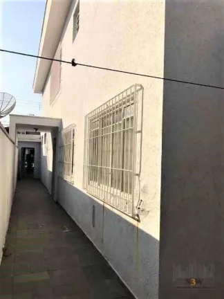Imagem Casa à venda no Alto da Lapa São Paulo SP com 2 dormitórios, 1 banheiro, 2 vagas de garagem e 170m² de área construída.