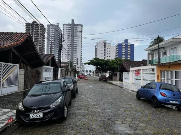 Imagem Apartamento com 2 dormitórios à venda, 67 m² por R$ 410.000,00 - Maracanã - Praia Grande/SP